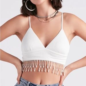 EUC Windsor Perfectly Pretty Faux Pearl Fringe Top